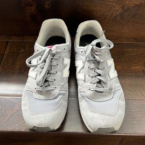 Old School New Balance size 7.5